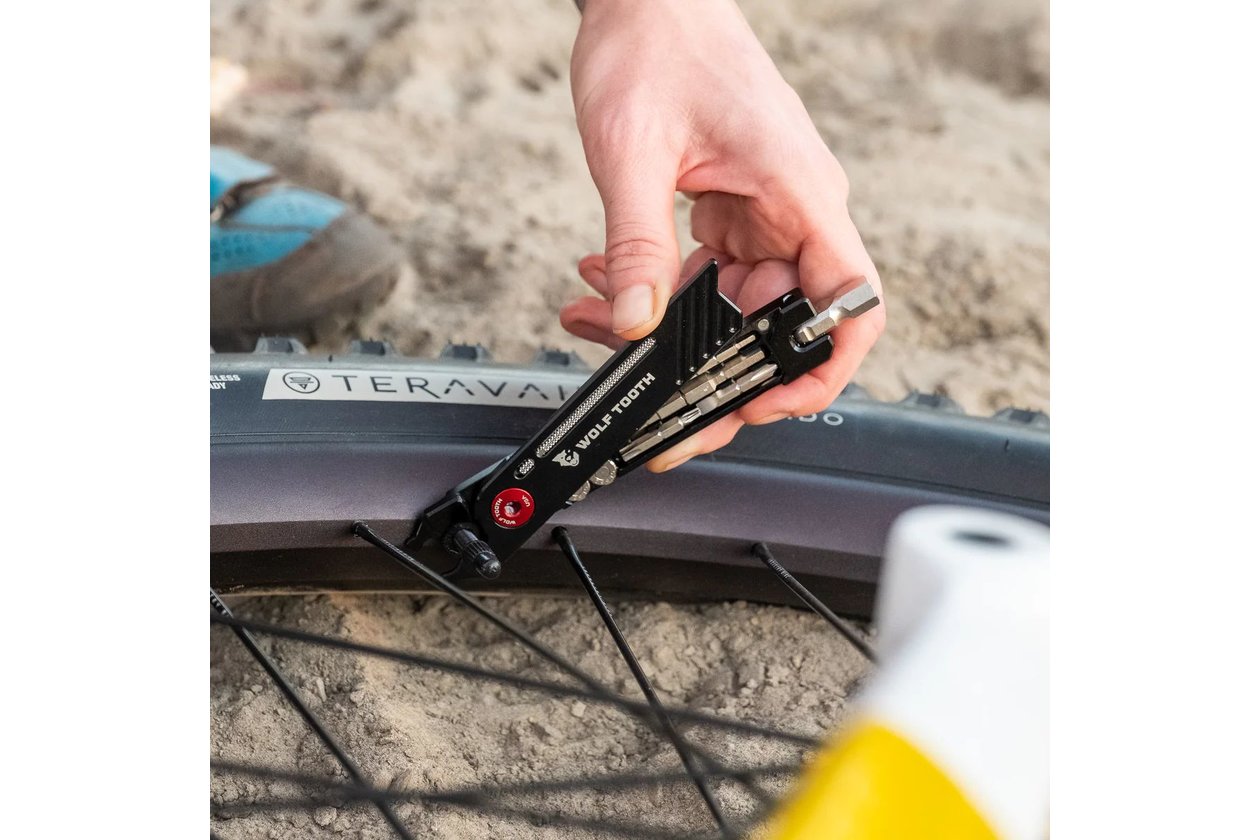 WOLFTOOTH 8-Bit Pliers Kombizange/Multitool