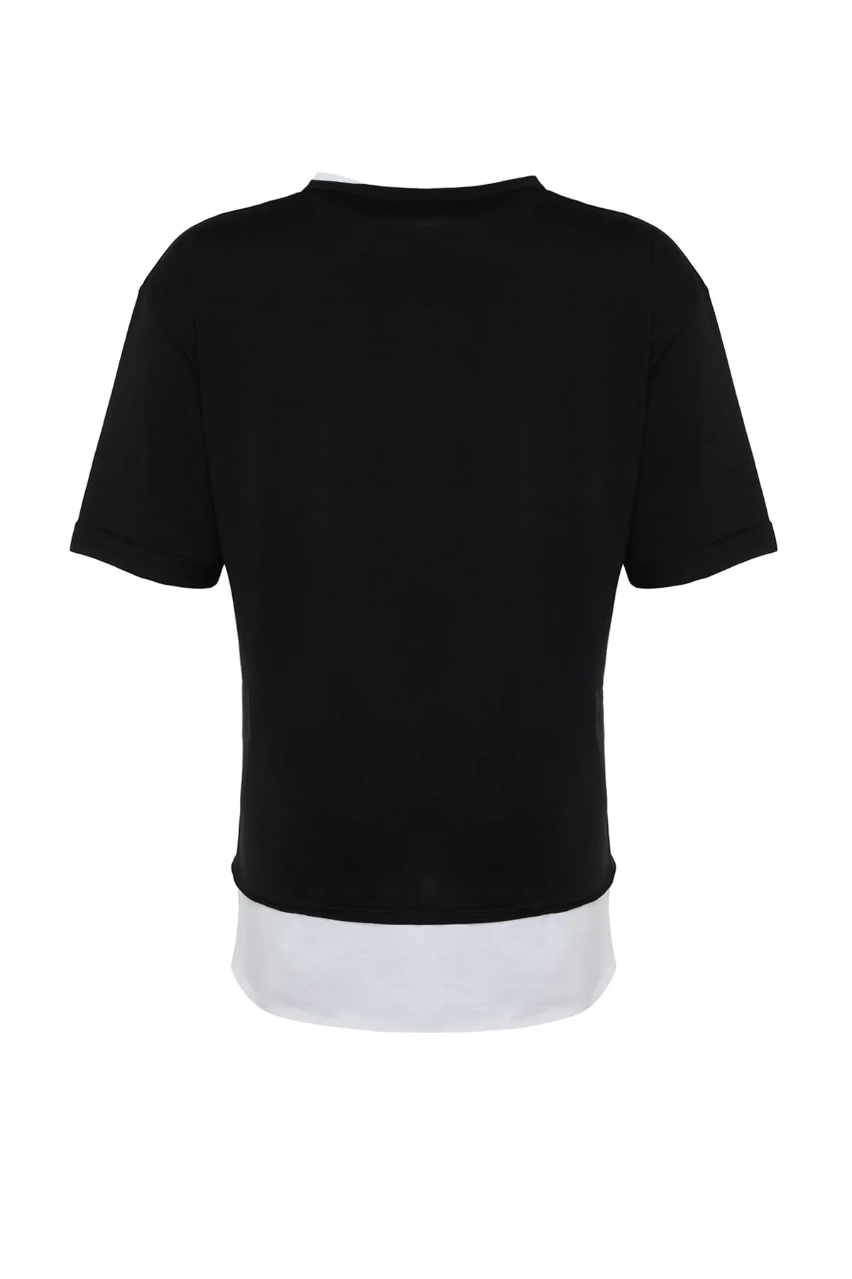 Trendyol Curve  Schwarzes Boyfriend-T-Shirt mit detailliertem Strickmuster TBSSS22TS0727