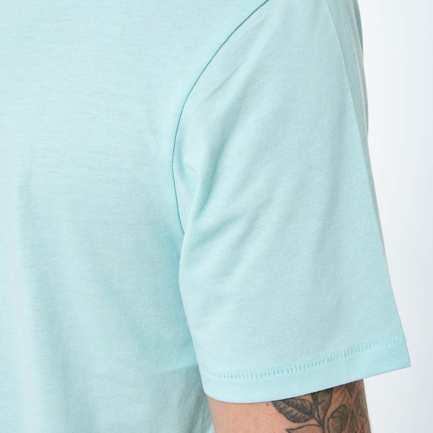 PACCO  T-shirt bleu ciel Homme