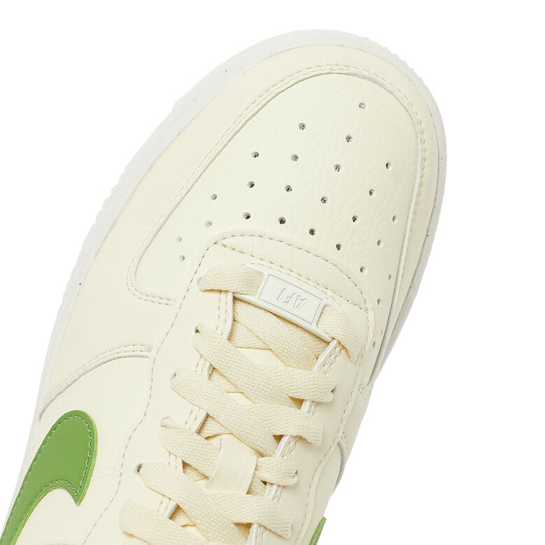 NIKE Wmns Air Force 1 '07 