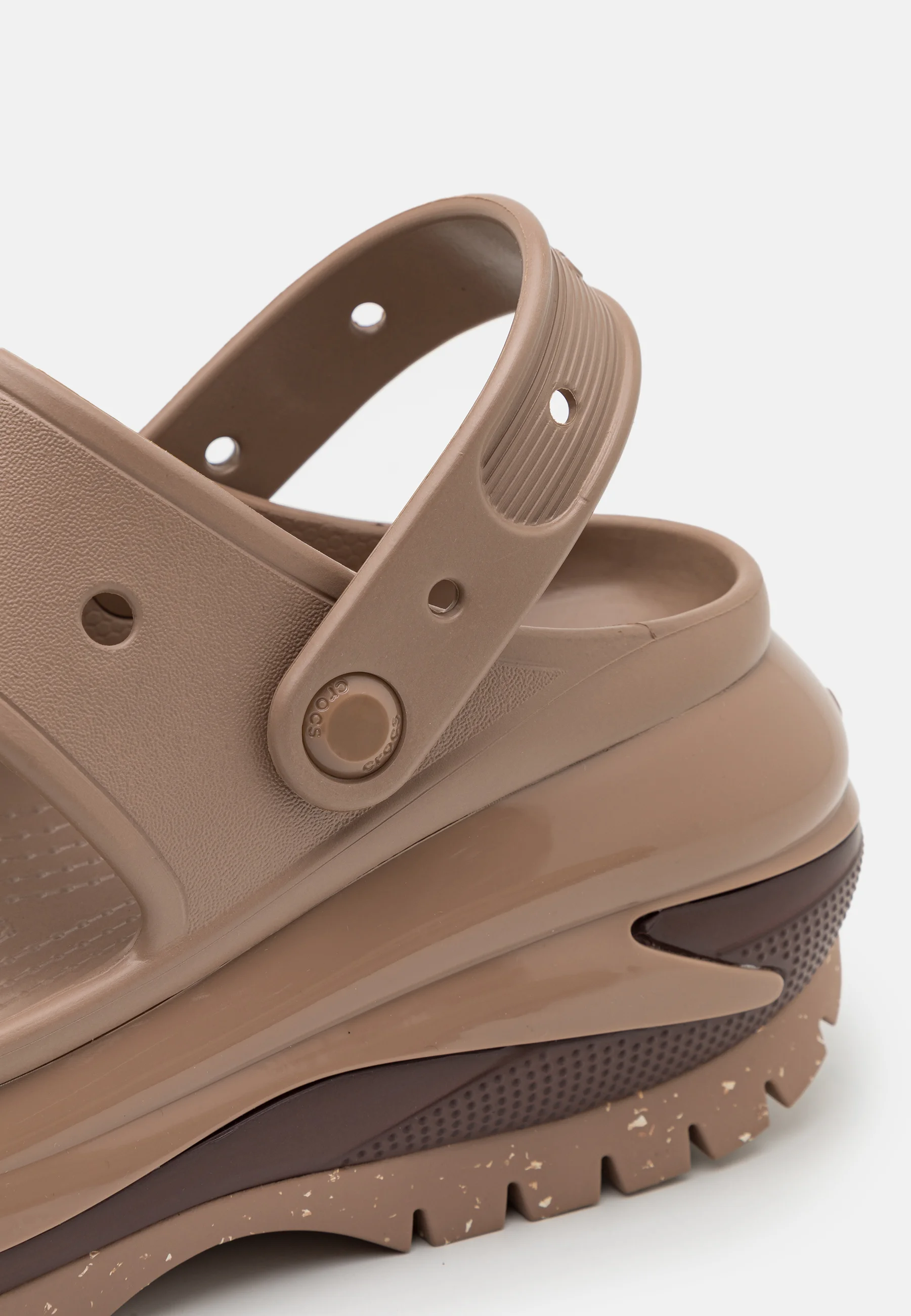 Crocs MEGA CRUSH UNISEX - Chanclas de playa
