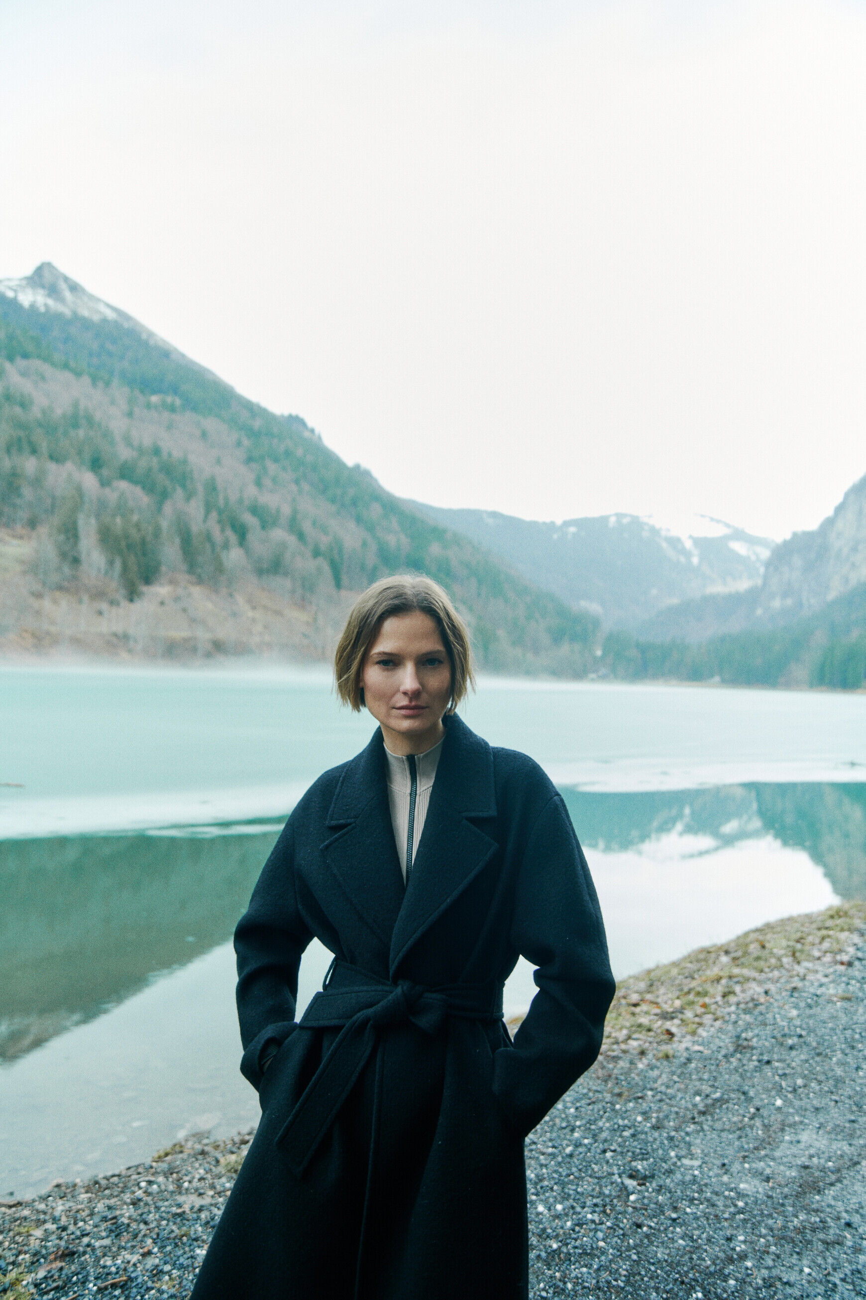 Manteau grant noir femme