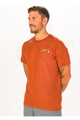 Nike Essential Yoga M