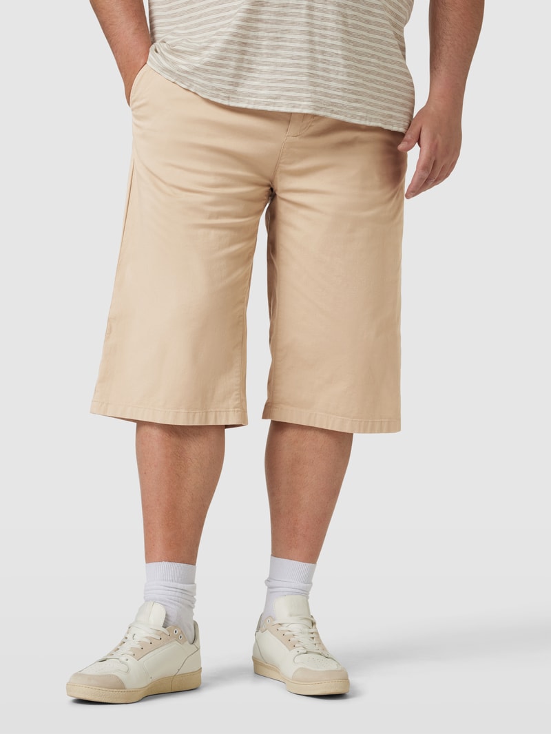 PLUS SIZE Chino-Shorts mit Gesäßtaschen in beige