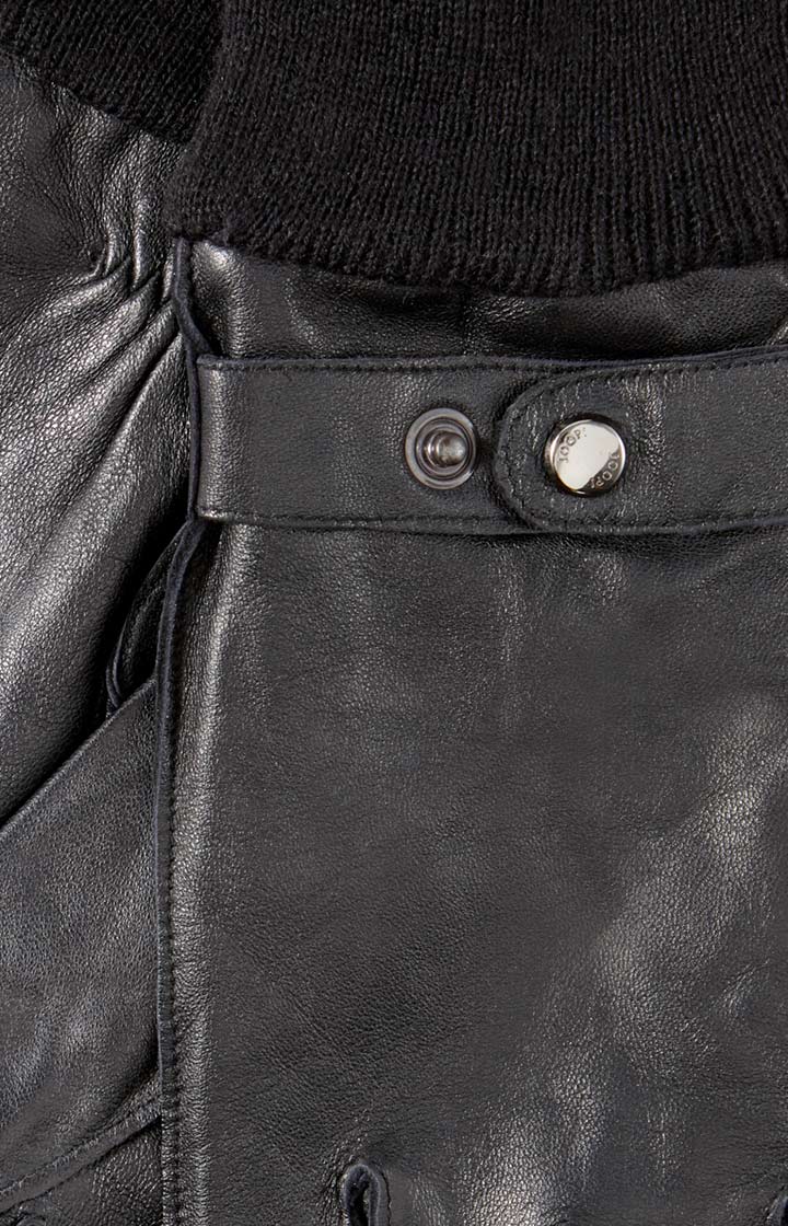 Handschuhe in Schwarz