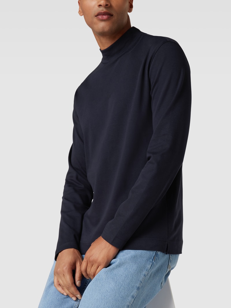 Pullover mit Turtleneck in marineblau