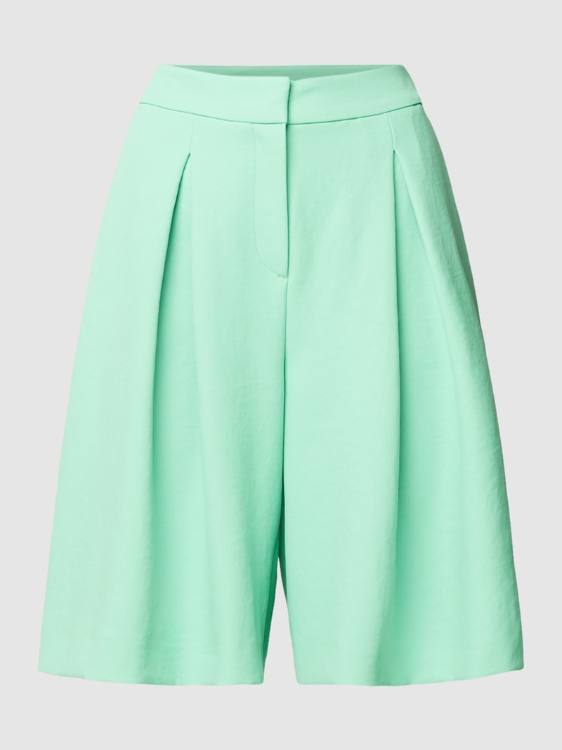 Shorts mit seitlichen Eingrifftaschen in apfelgrün