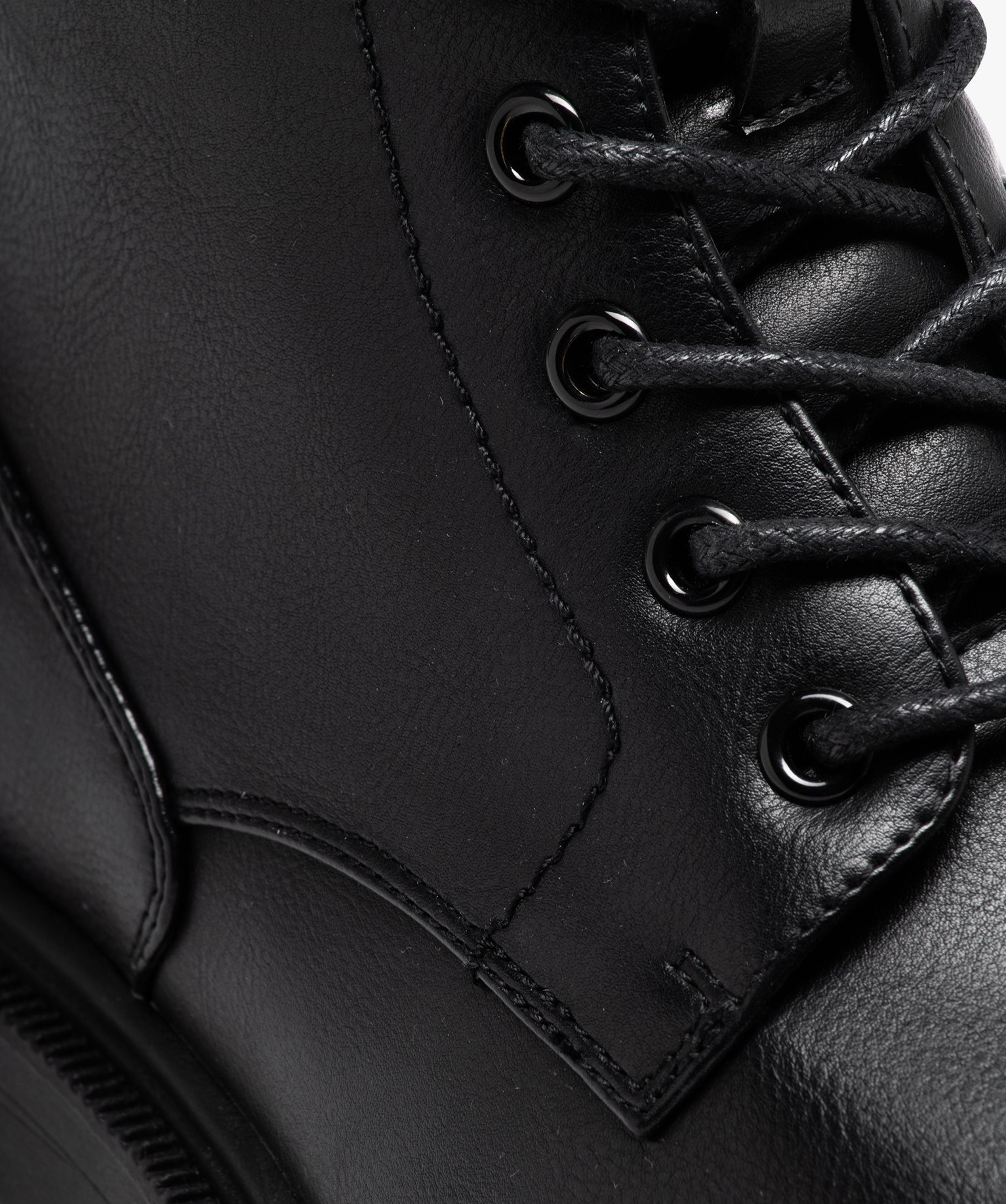 Boots homme unies à lacets style casual noir | GEMO