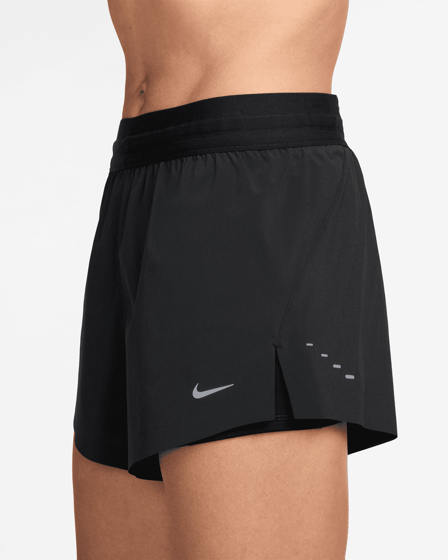 Krótkie buty do biegania Nike Swift W HJ5376-010
