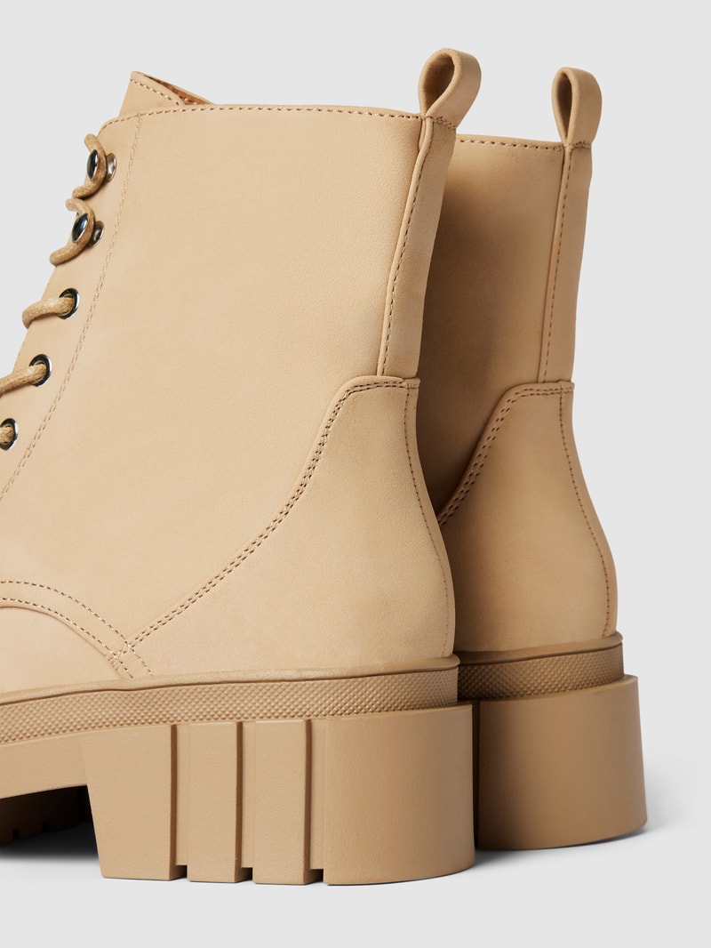 Stiefel mit Plateau-Sohle Modell 'BAIZA' in beige
