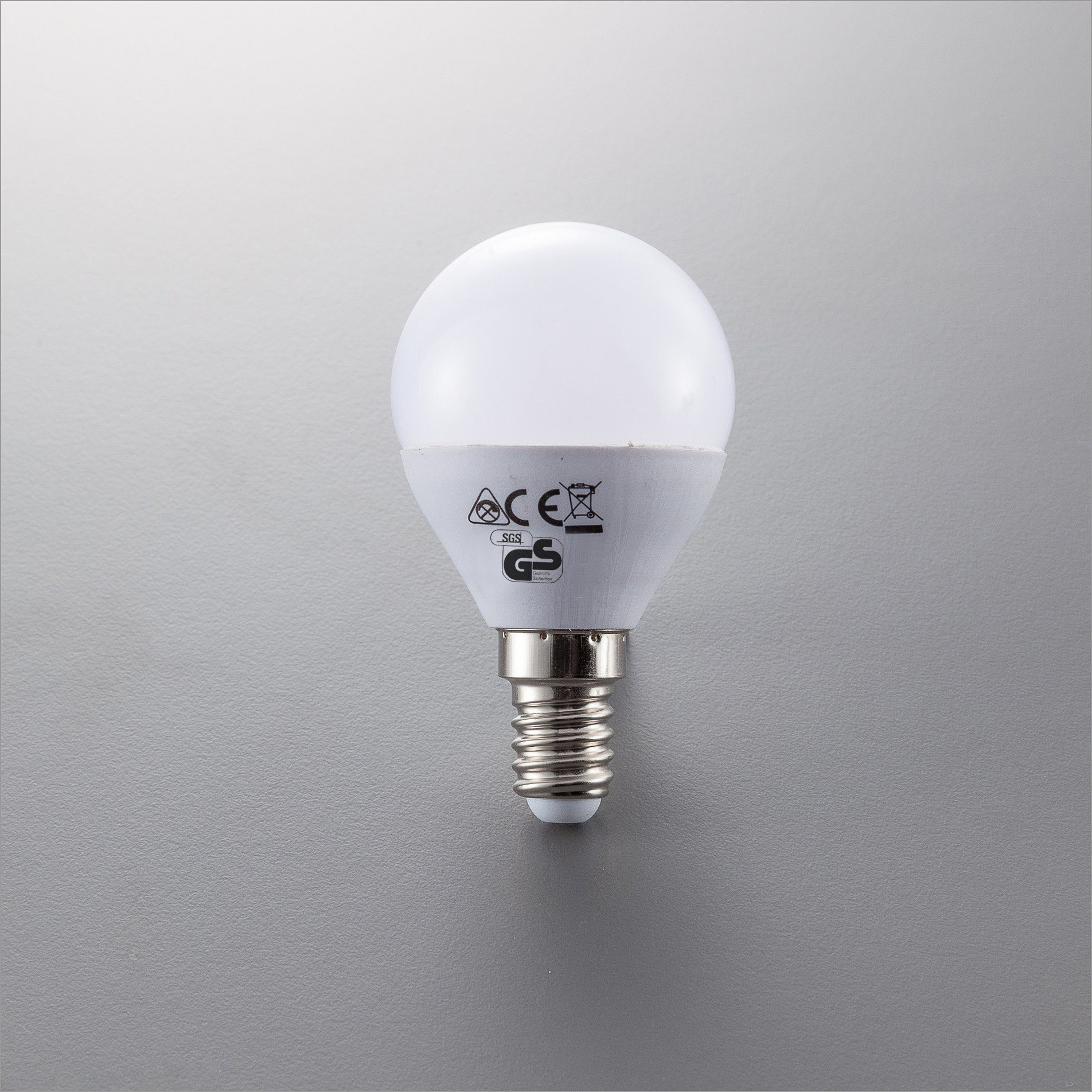 B.K.Licht LED-Leuchtmittel, E14, 5 St., Warmweiß, LED-Lampe Glühbirne 5 Watt 470 Lumen 3.000 Kelvin Energiesparlampe