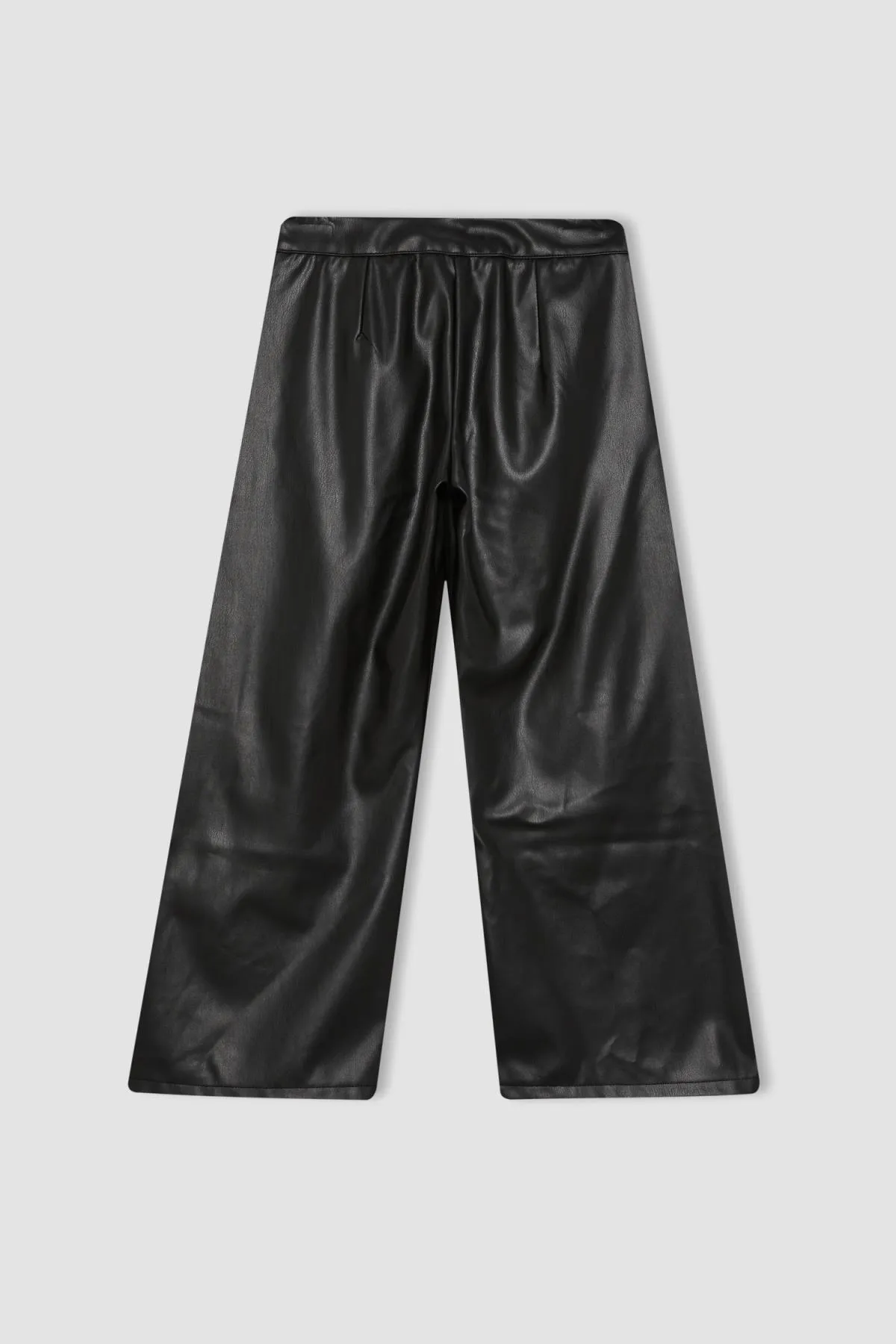 DeFacto  Mädchenhose aus Kunstleder mit weitem Bein und weitem Bein A5709a823au