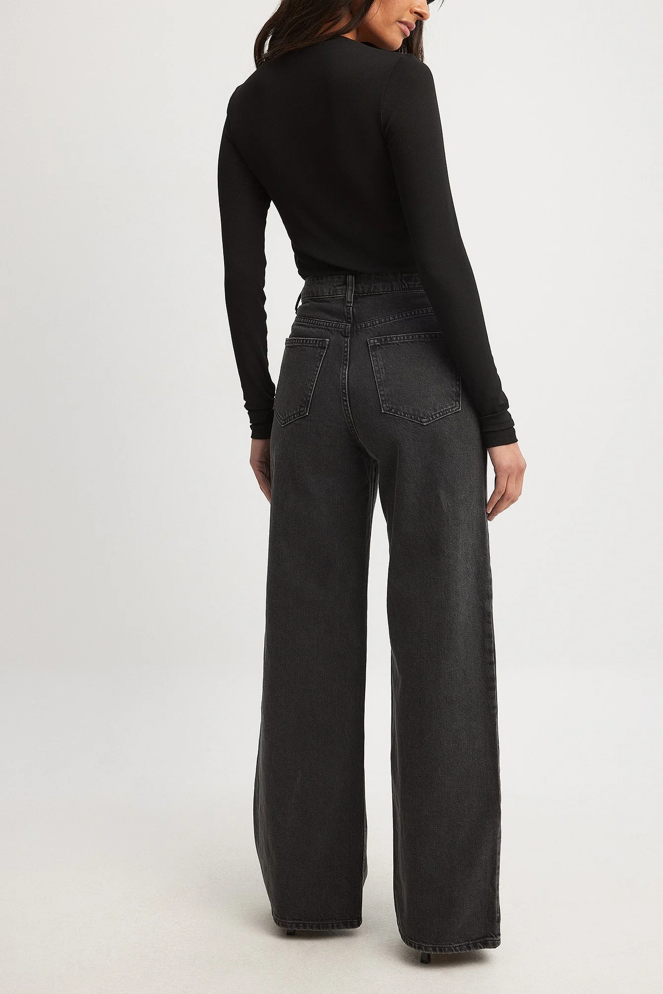 Weite Jeans mit hoher Taille