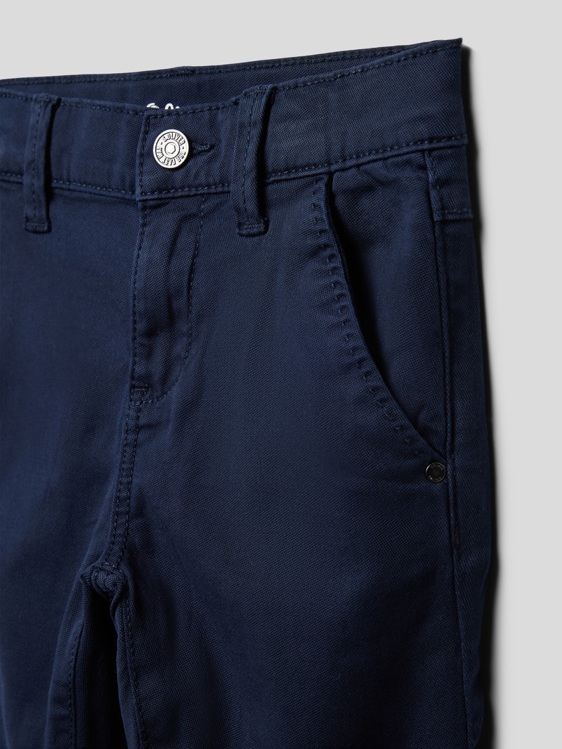 Hose mit Gesäßtasche in marineblau
