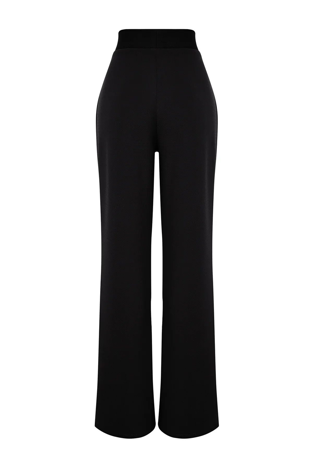 Trendyol Collection  Schwarze, plissierte Hose mit weitem Bein und entspanntem Schnitt TWOSS24PL00038
