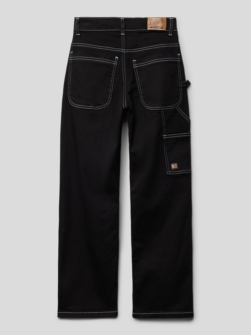 Jeans mit Zierschlaufen in schwarz