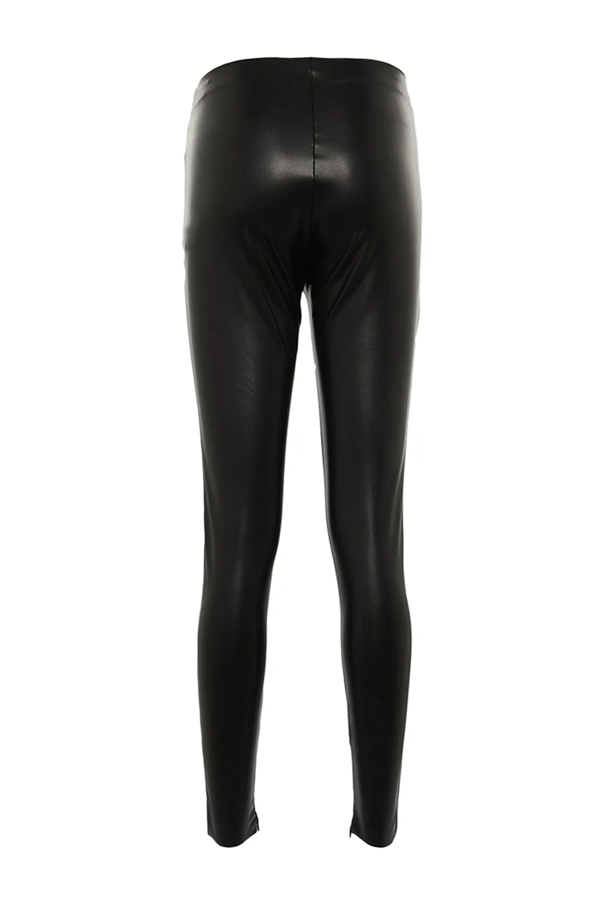 Trendyol Collection  Schwarze Leggings mit geripptem Detail in Lederoptik TWOAW23TA00011