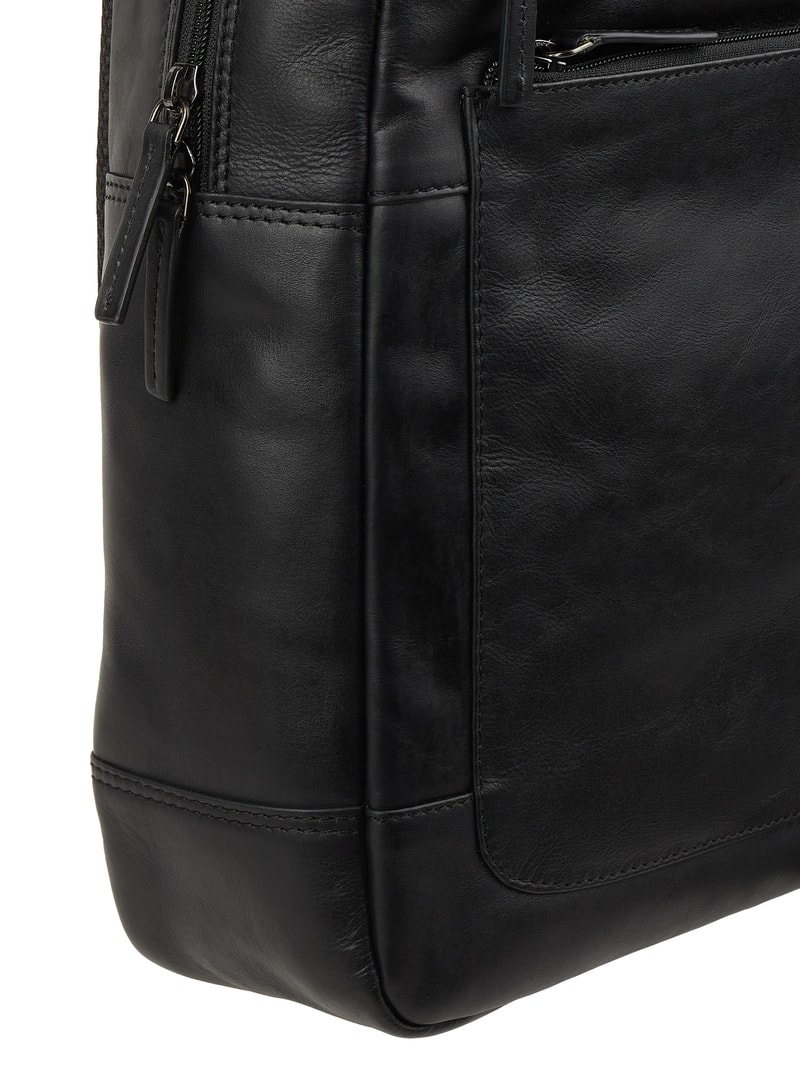 Rucksack mit Laptopfach Modell 'Corso' in schwarz