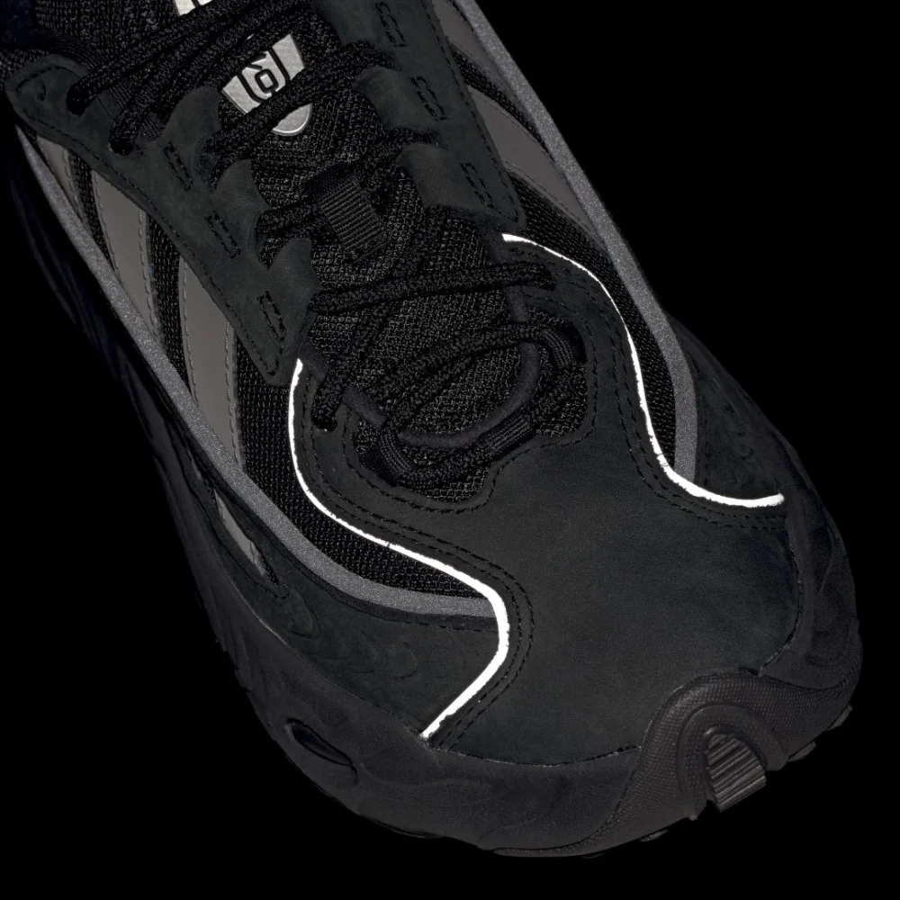 adidas Oznova GX7205 / schwarz