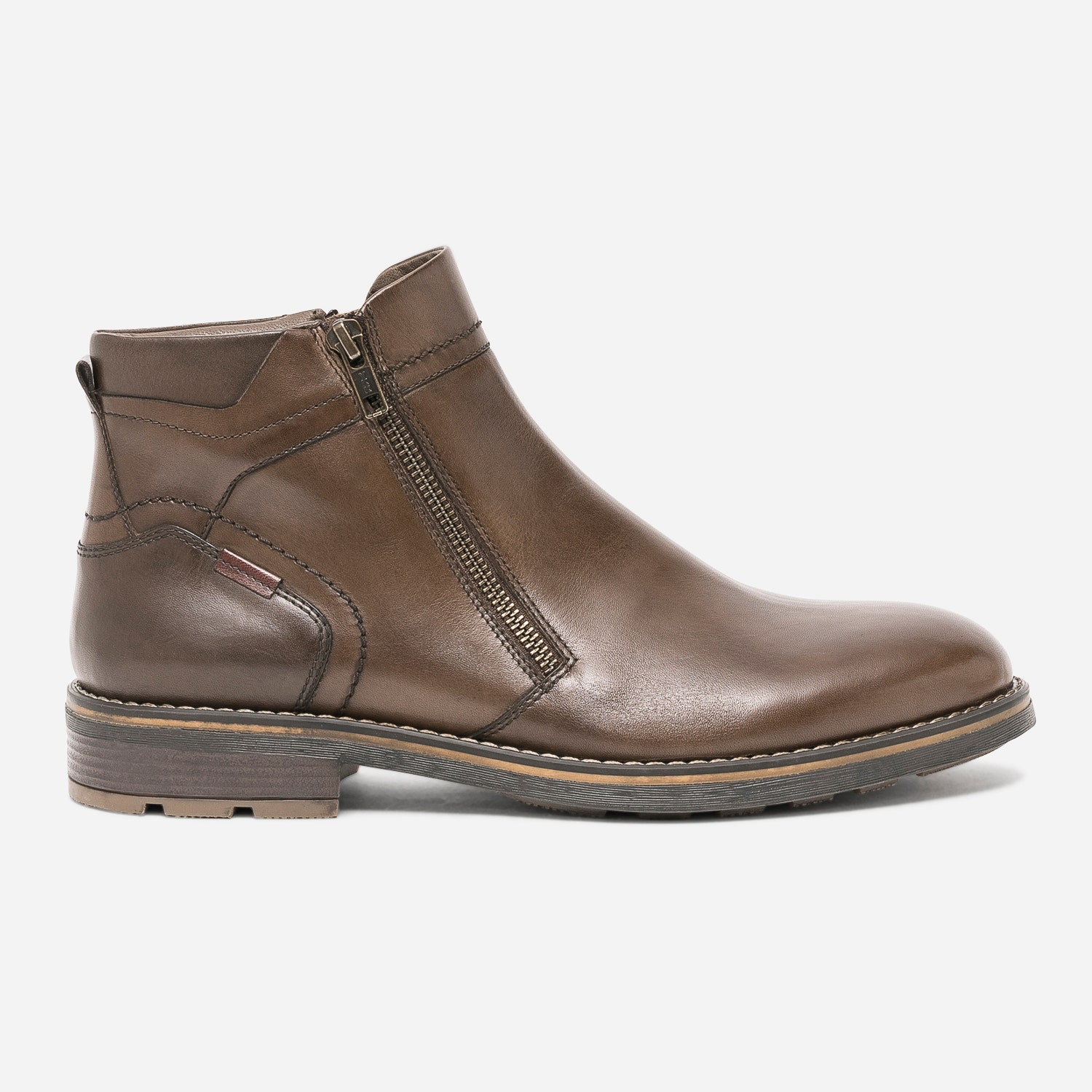 Boots marron en cuir zippé