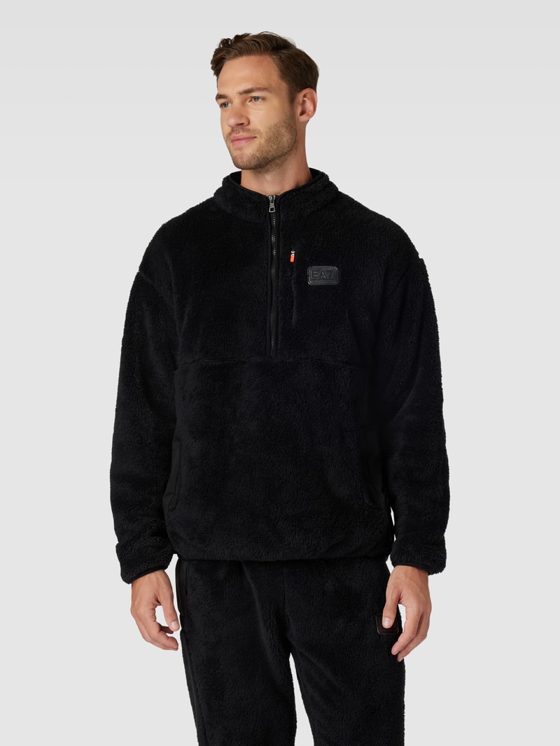 Sweatshirt mit Teddyfell in schwarz