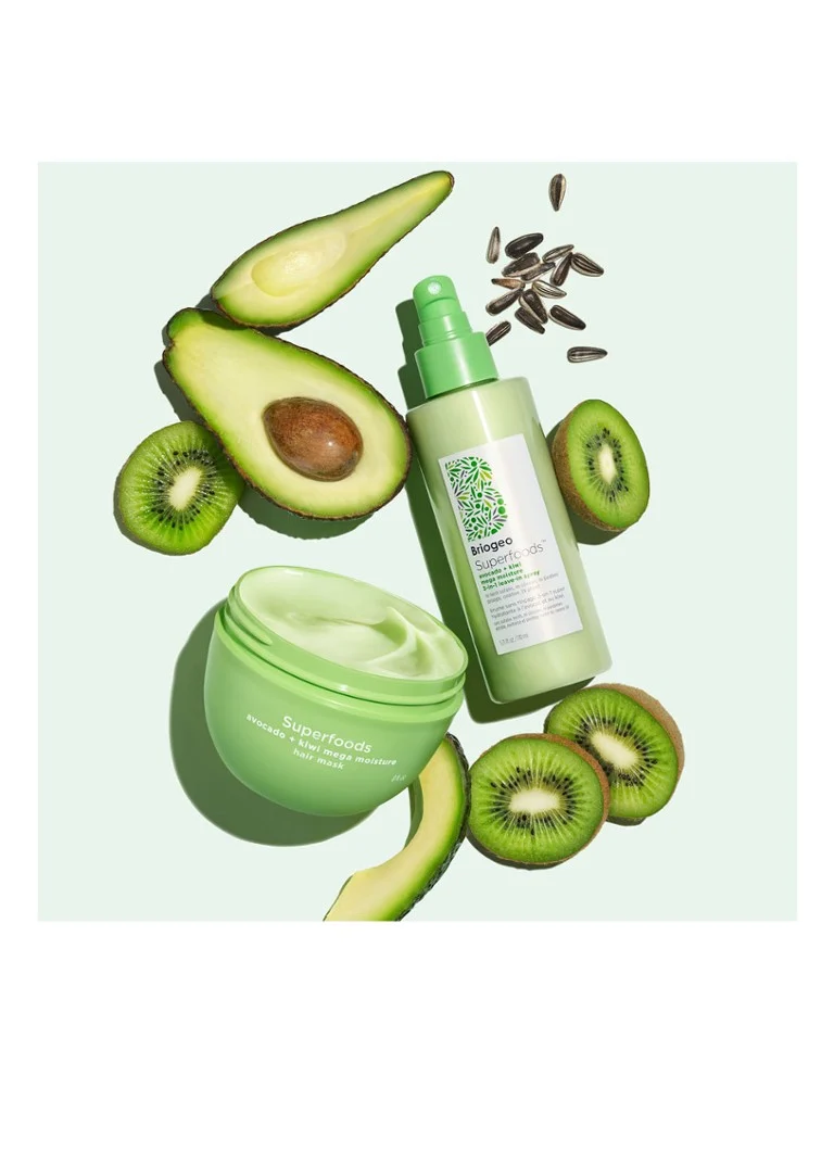 Briogeo Superfoods™ Mega Spray Hidratant 3 în 1 Avocado + Kiwi - Fixativ fără clătire