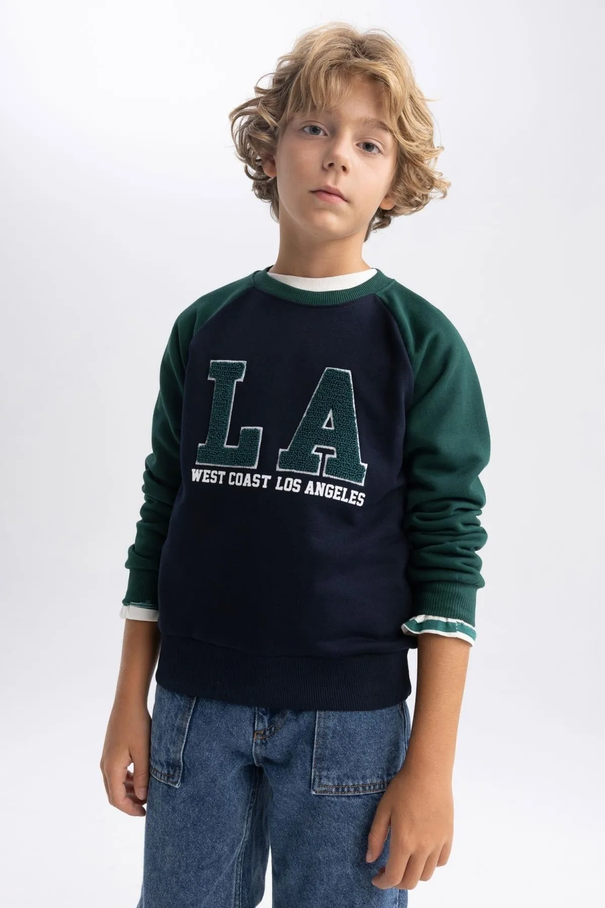 DeFacto  Jungen-Sweatshirt mit Rundhalsausschnitt in Oversize-Passform