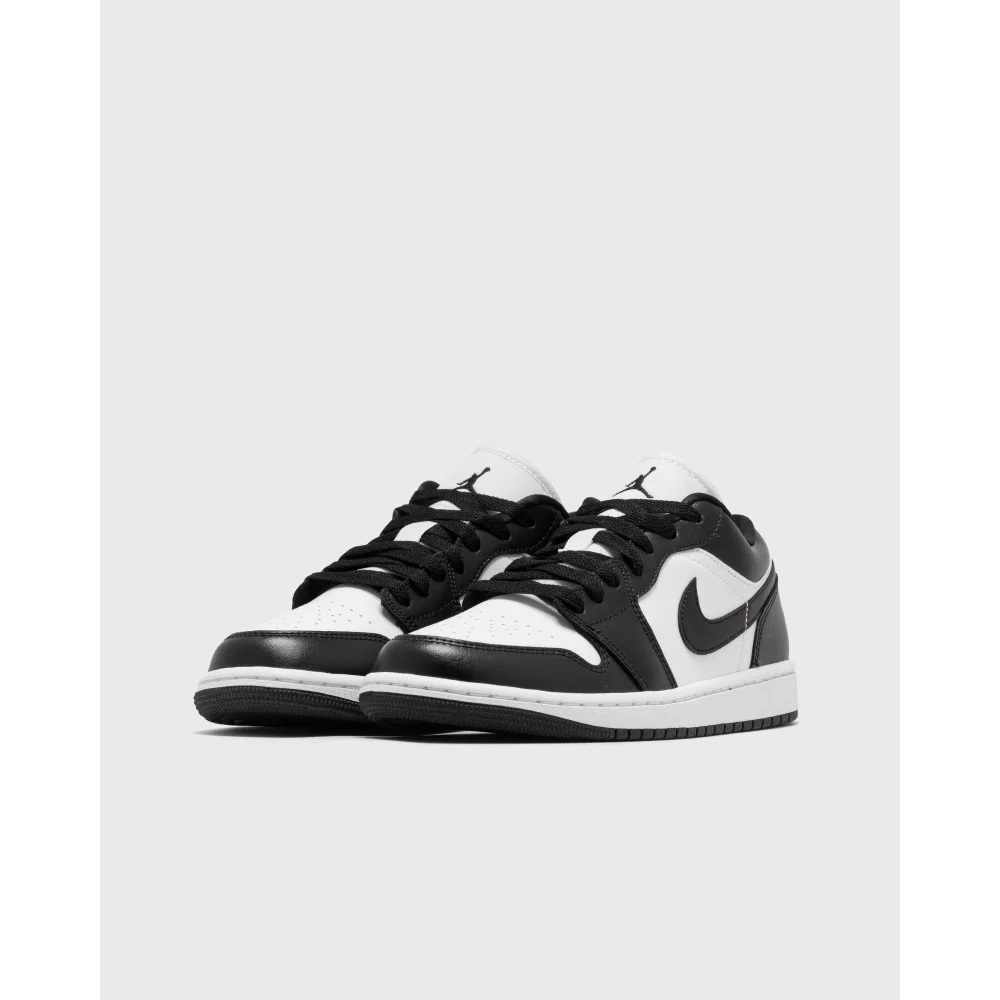 NIKE JORDAN Air 1 Low Panda DC0774-101 / weiss