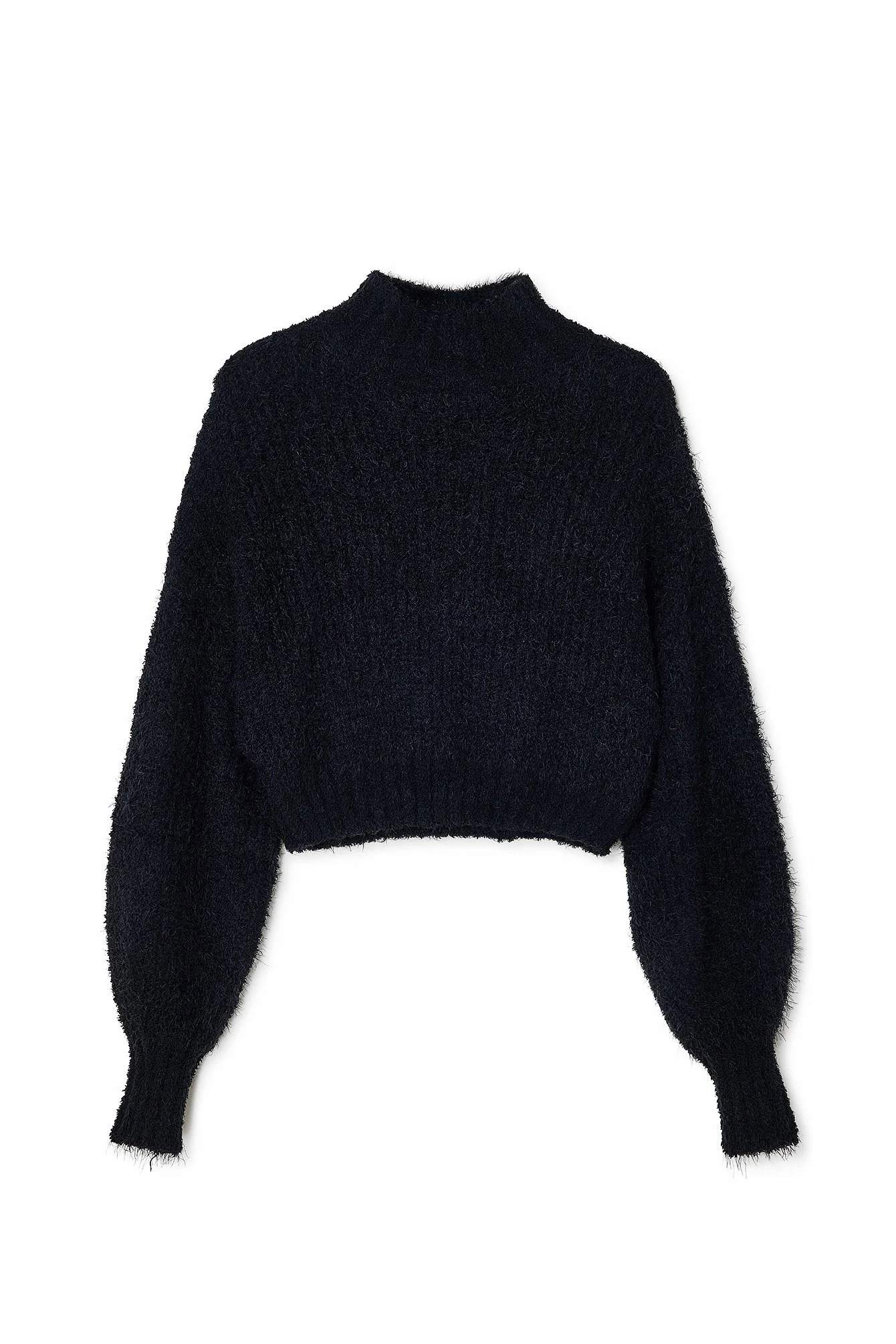 Flauschiger Strickpullover mit Rollkragen