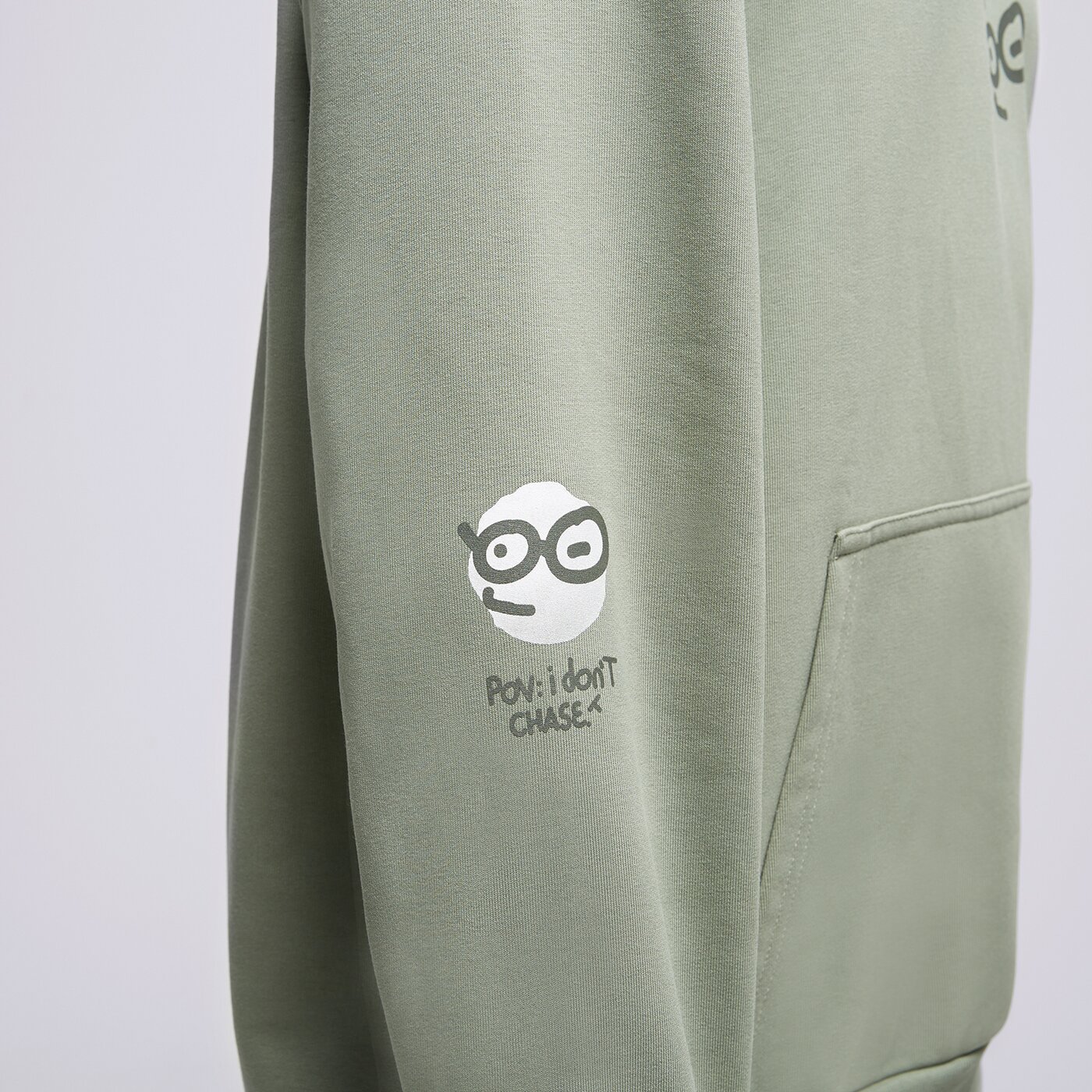 S.NOW JOB SIZEER HOODIE “POV” OLIVE Grün