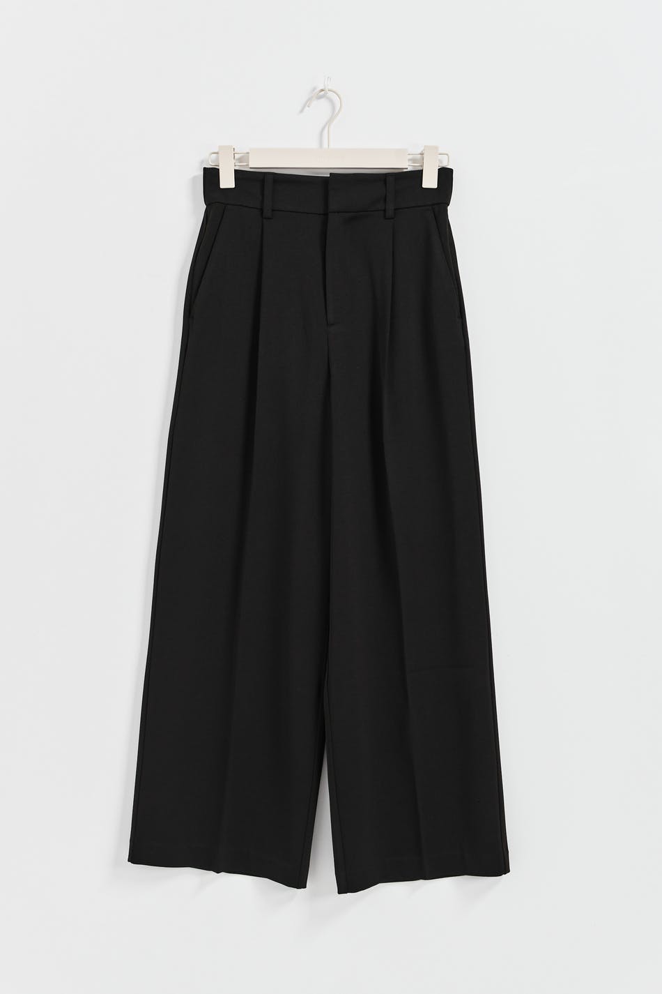 Soft tailored trousers