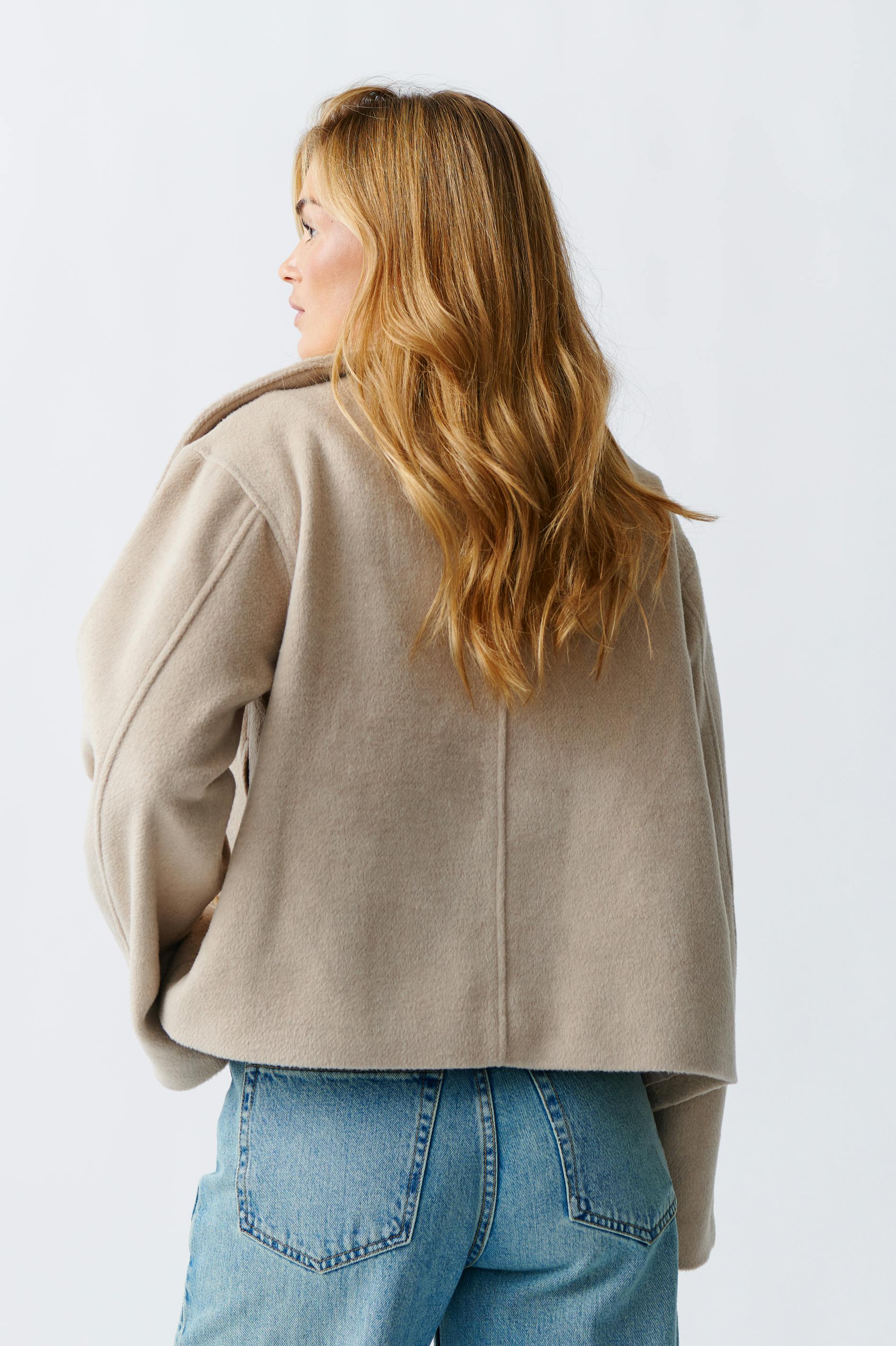 Short jacket