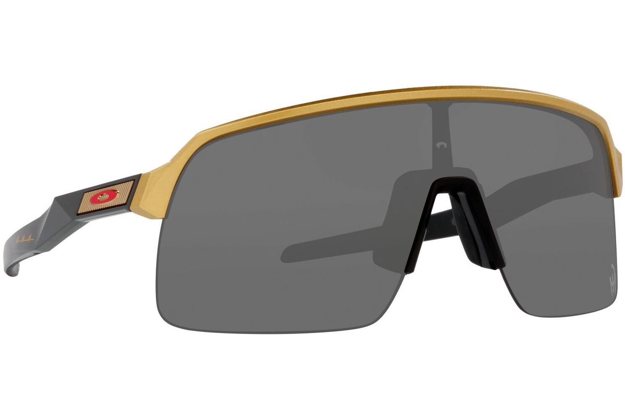 Oakley Sutro Lite Olympic Gold/Prizm Black - Patrick Mahomes Collec