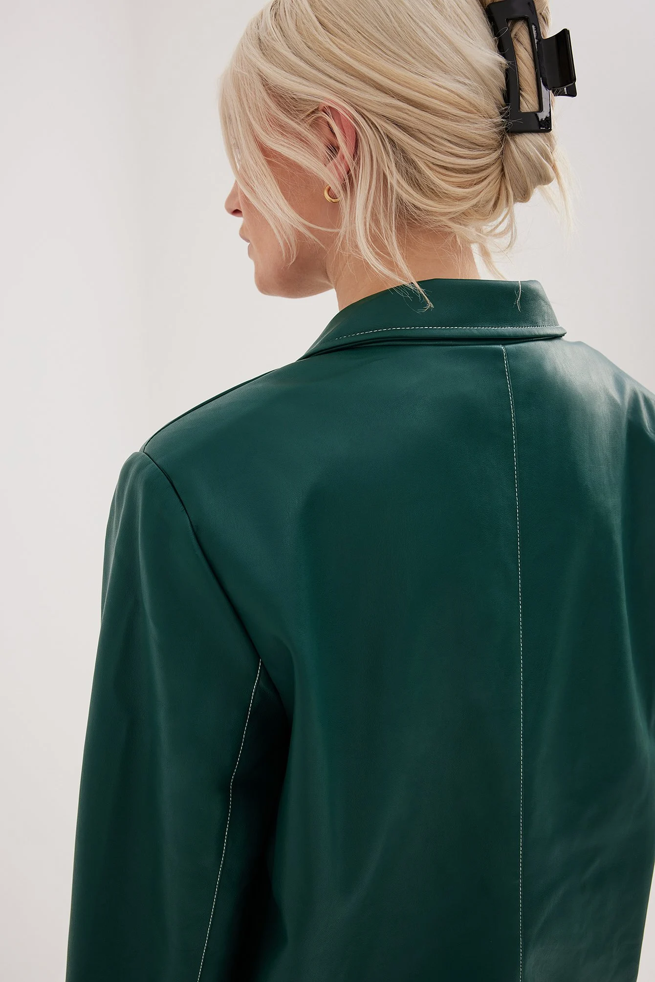 Glänzende, quadratische Haarspange
