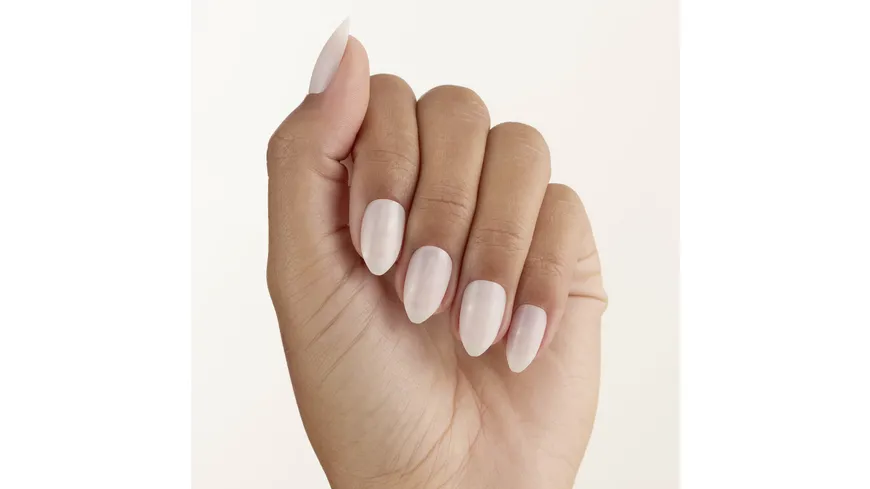 essence nails in style 15 KEEP IT BASIC