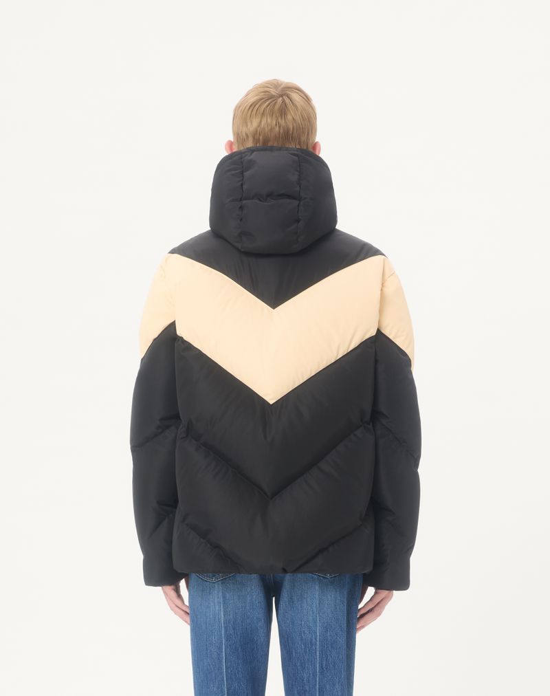 Valentino letvægts nylon dunjakke med hætte, indlagt V- og V-logomærke