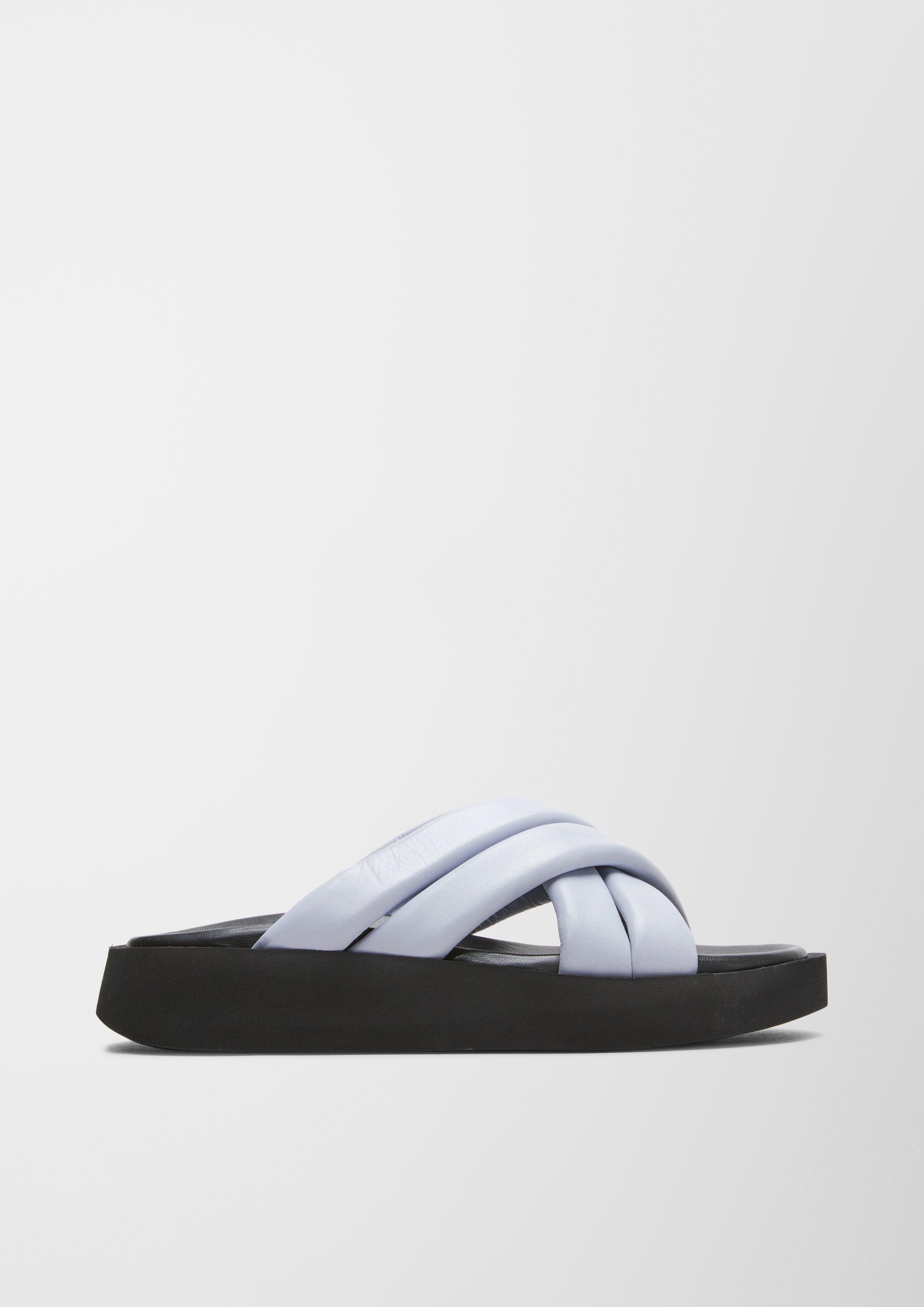 Pantoletten aus Leder  6007730-583