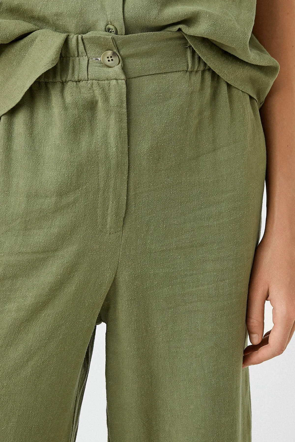 Koton  Khaki-Hose für Damen 2SAK40002PW