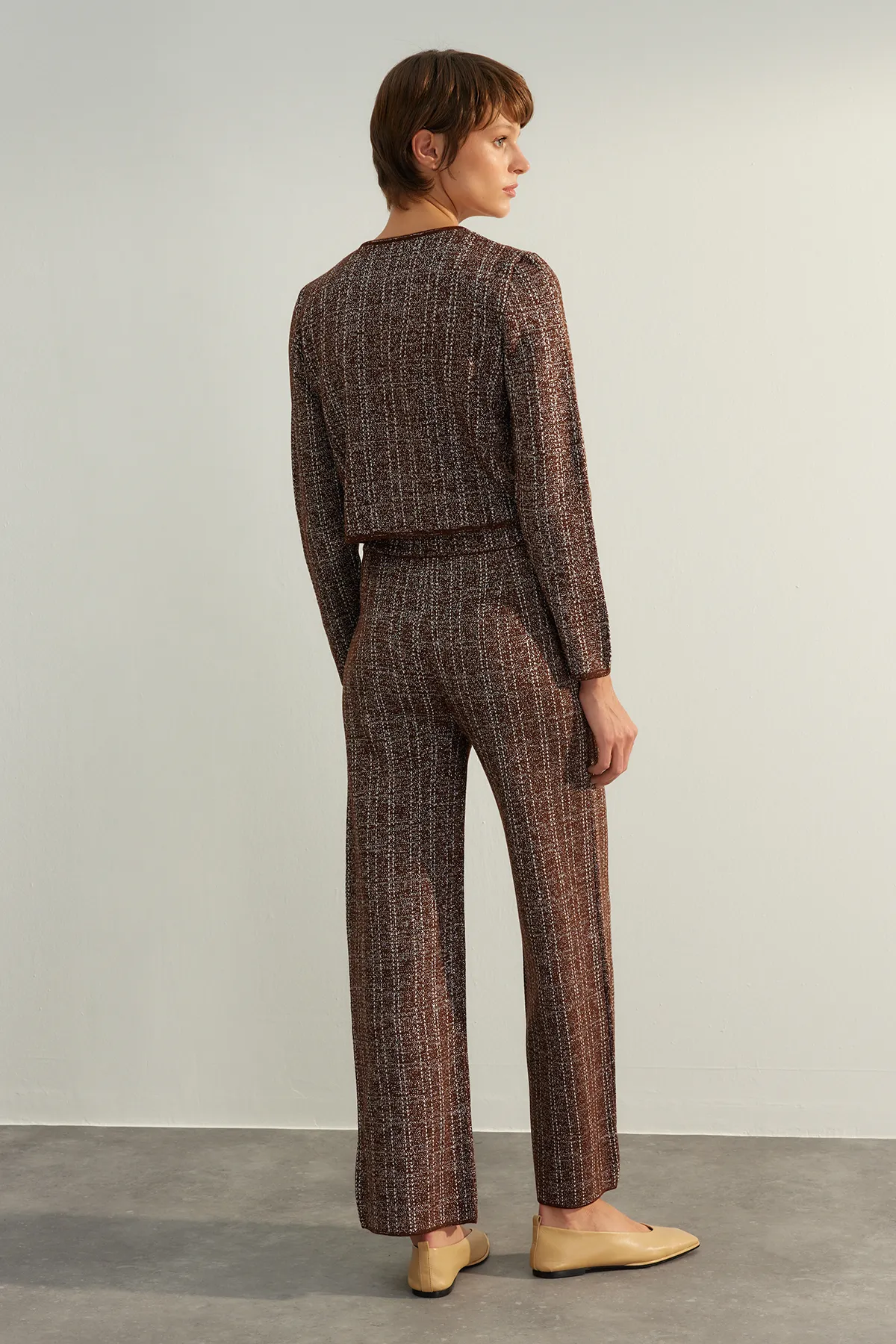 Trendyol Collection  Braune Lurex-Strickhose in limitierter Auflage TWOAW24PL00231