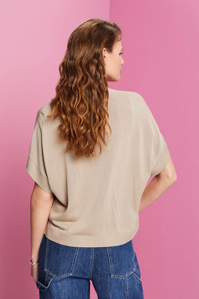 Cardigan mit kurzen Ärmeln
