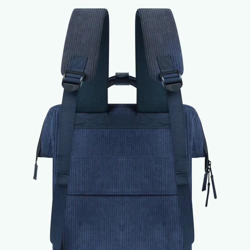 Adventurer Medium Indianapolis Backpack, Dark Blue