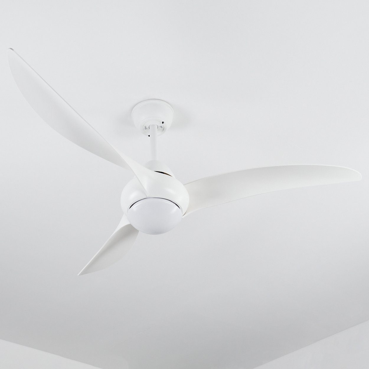 hofstein Tischturmventilator Deckenventilator aus Kunststoff in Weiß, 1 x LED 20 Watt (inkl)