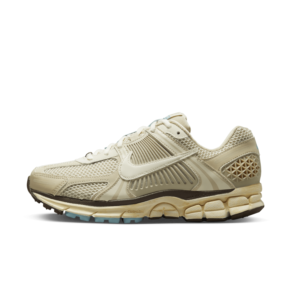 Nike WMNS Zoom Vomero 5 FB8825 111 / braun