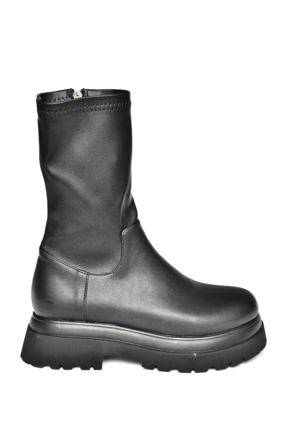 Fox Shoes  Schwarze Damenstiefel mit dicker Sohle
