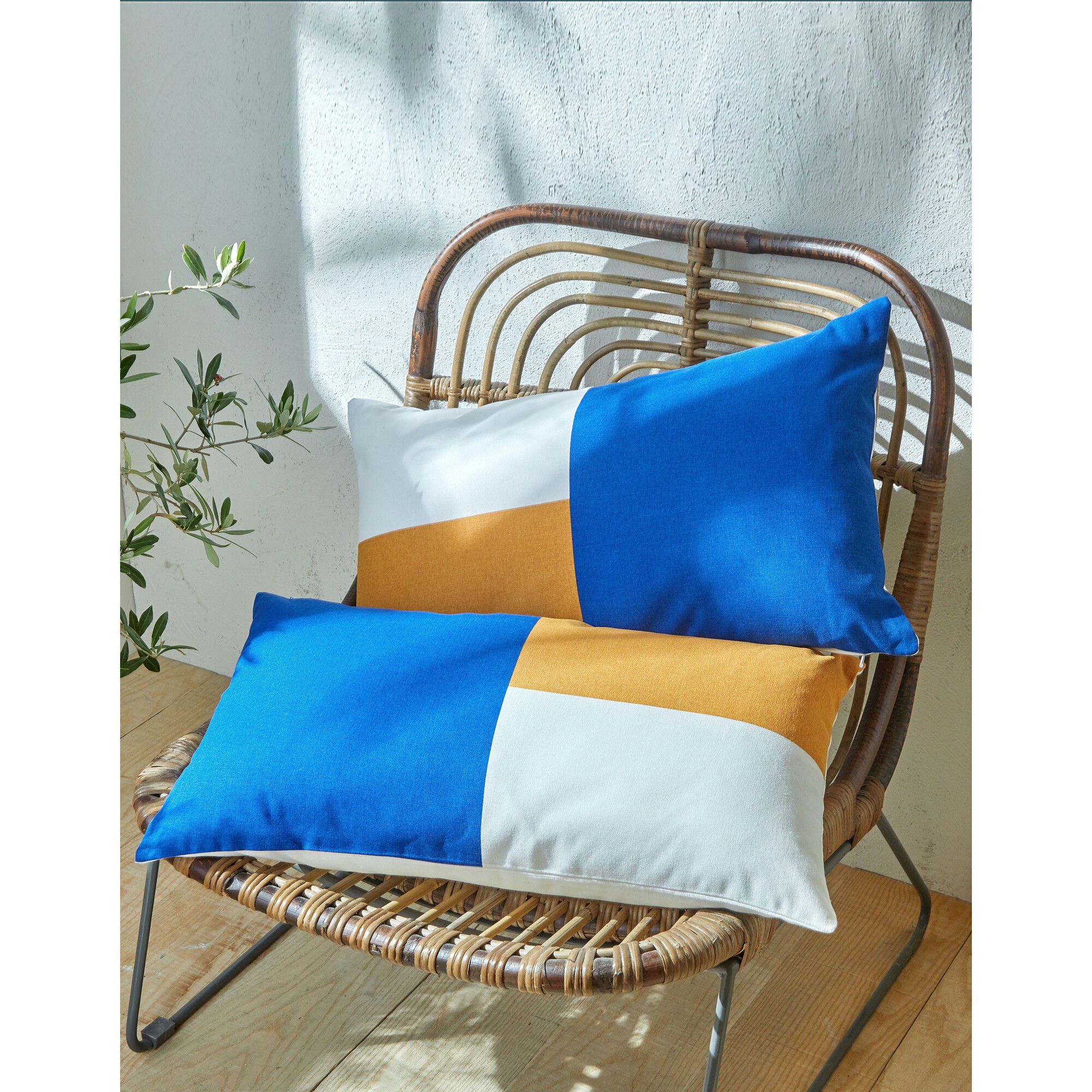 Housse de coussin colorblock, collection Ninole