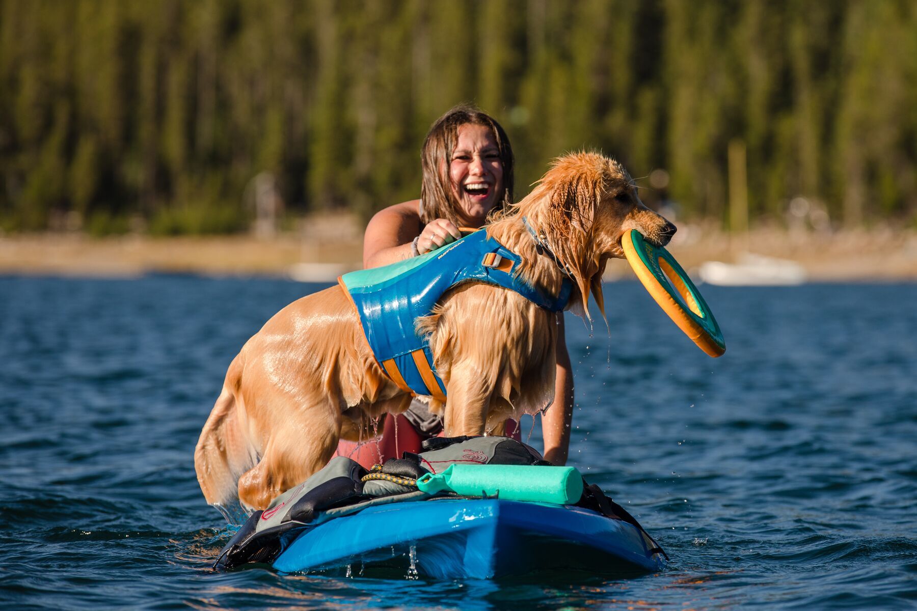 Ruffwear Wasserspielzeug Ruffwear Hydro Plane™ Spielzeug M blau/ türkis