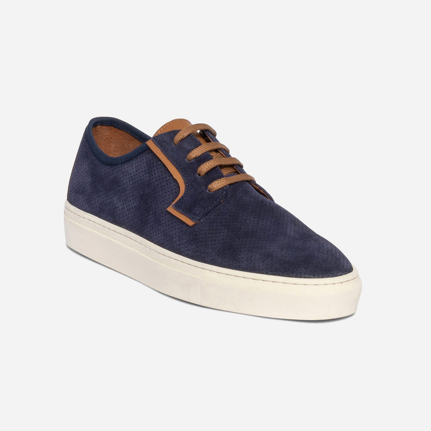 Tennis bleu marine en cuir velours perforé