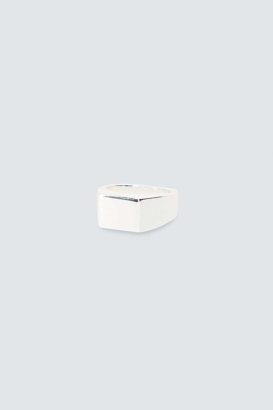 Squared signet ring