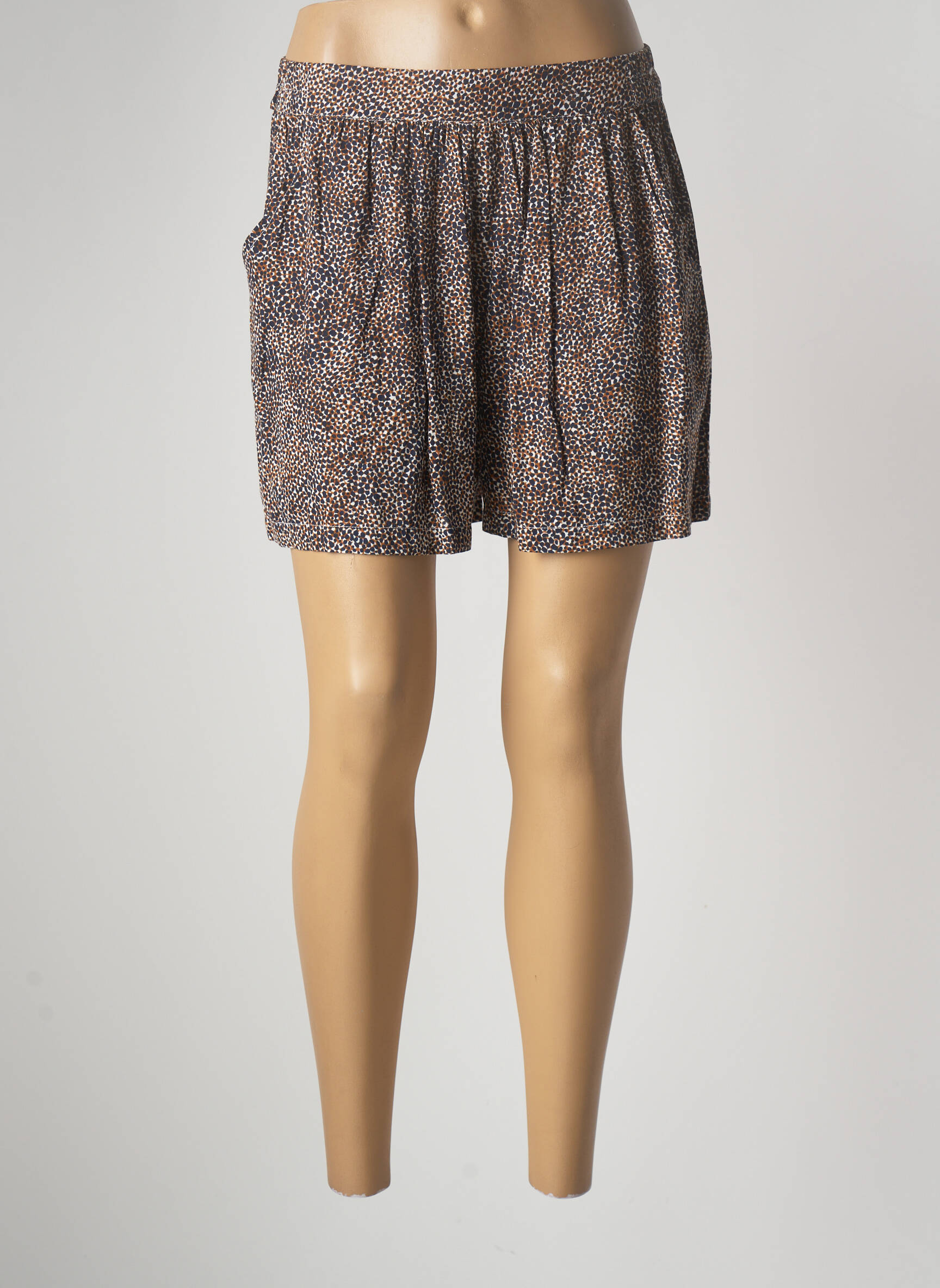 Terre Rouge Shorts 1 Femme couleur marron