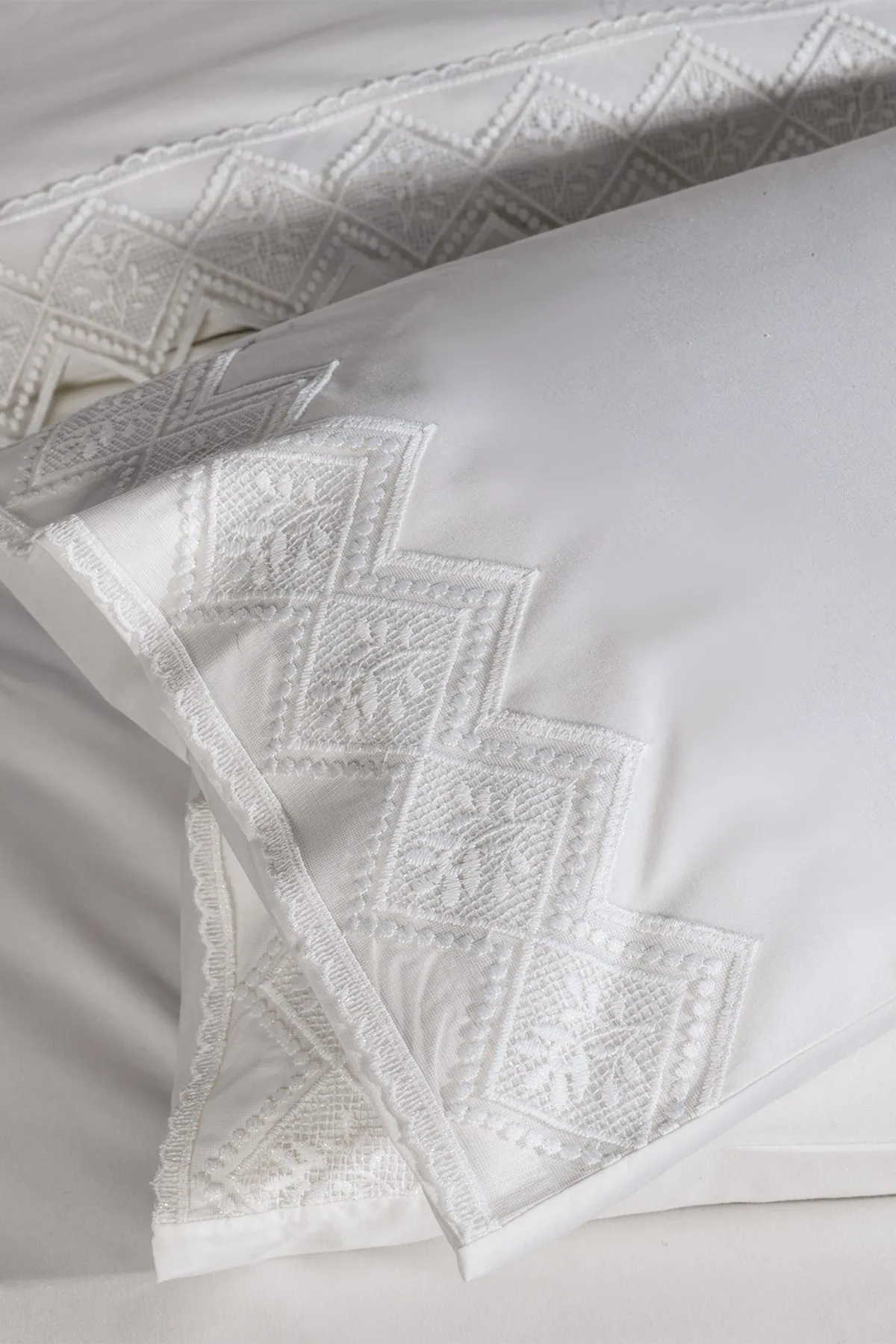 Çeyiz Diyarı  Mitgift-Bettbezug-Set aus französischer Spitze, cremefarben